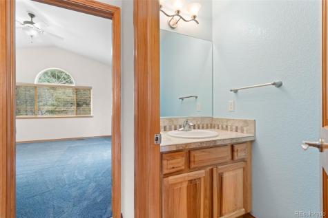 29004 Amerind Springs Pine CO 80470