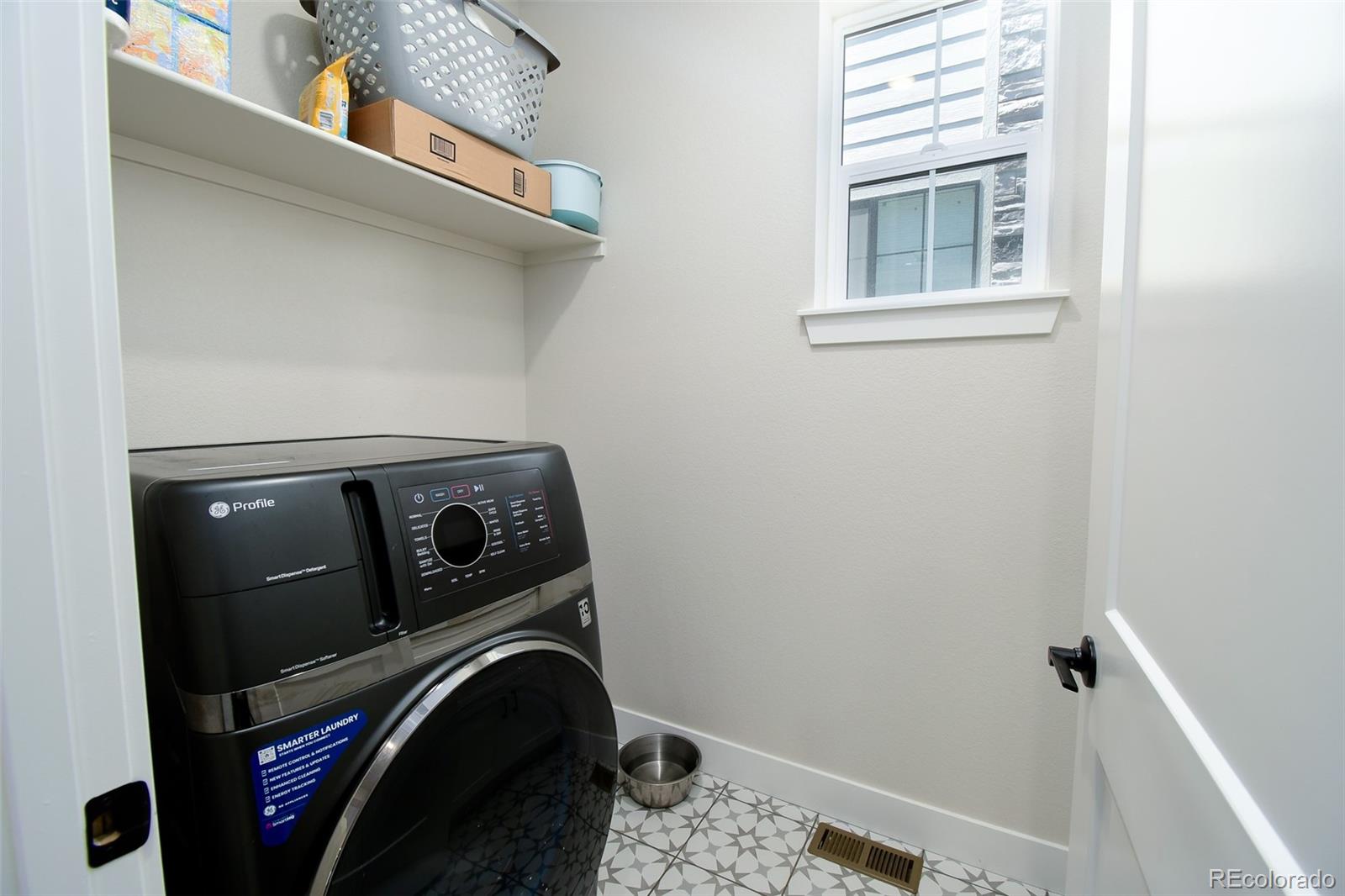 8930 Whiteclover Street Littleton CO 80125