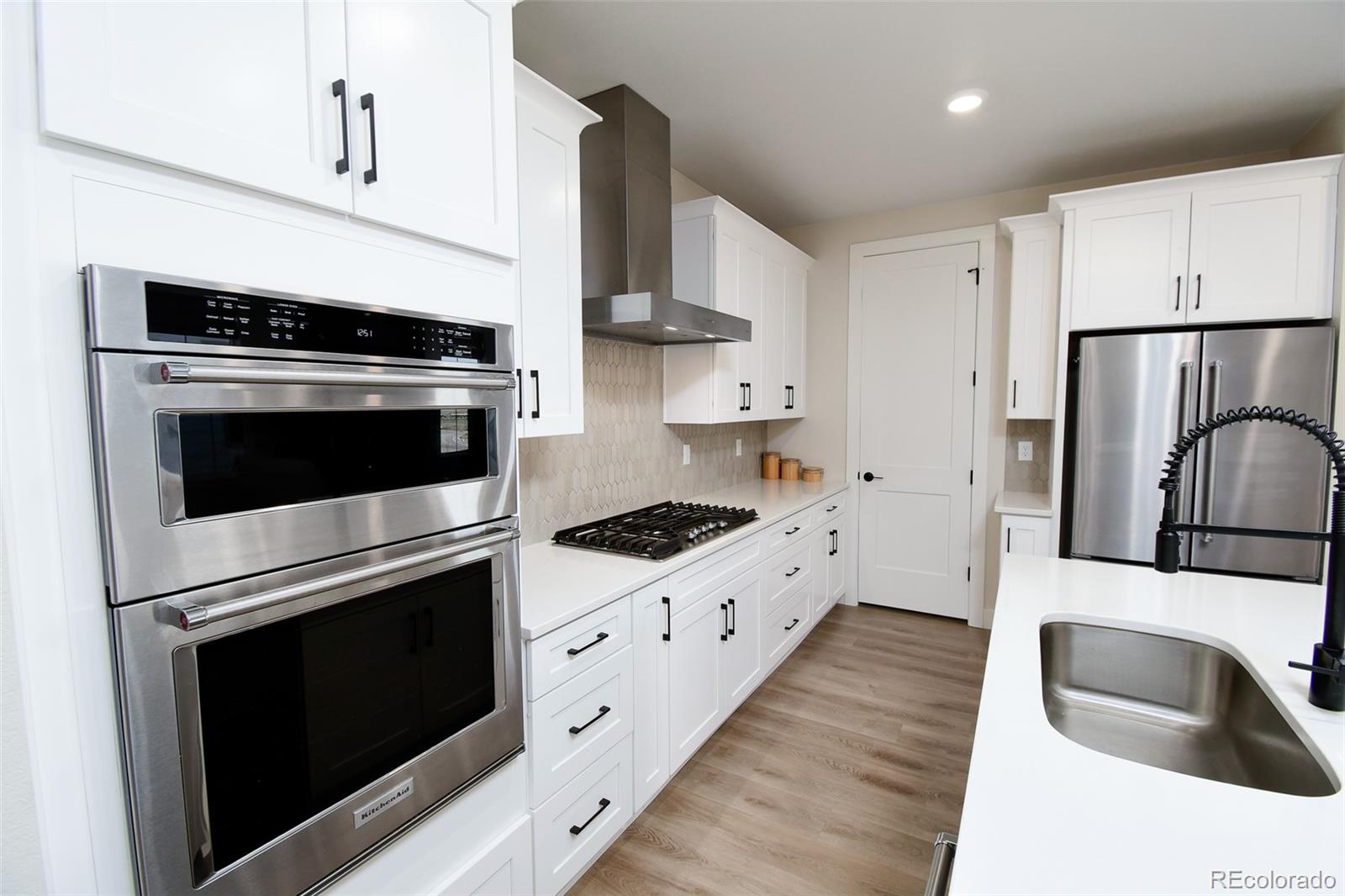 8930 Whiteclover Street Littleton CO 80125
