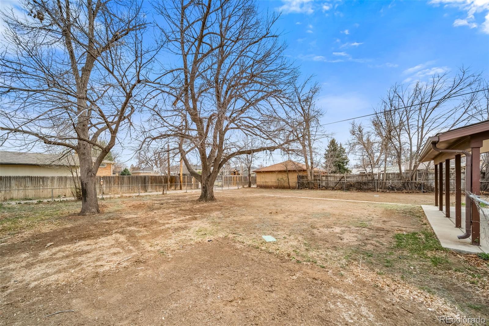 2228 Newark Street Aurora CO 80010