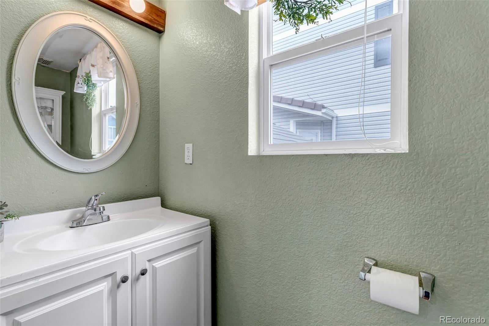 15383 E 98th Place Commerce City CO 80022
