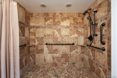 702 Scranton Court Aurora CO 80011