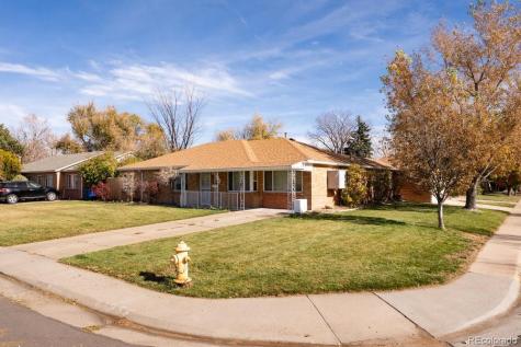 702 Scranton Court Aurora CO 80011