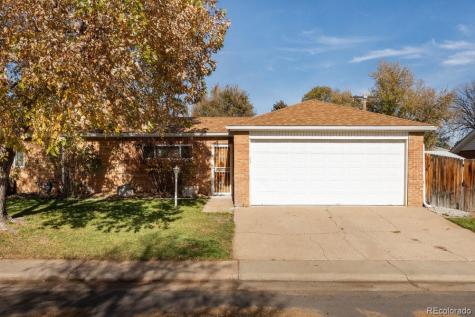 702 Scranton Court Aurora CO 80011