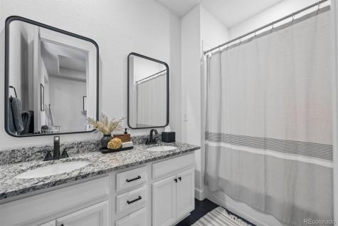 28017 E Nichols Place Aurora CO 80016