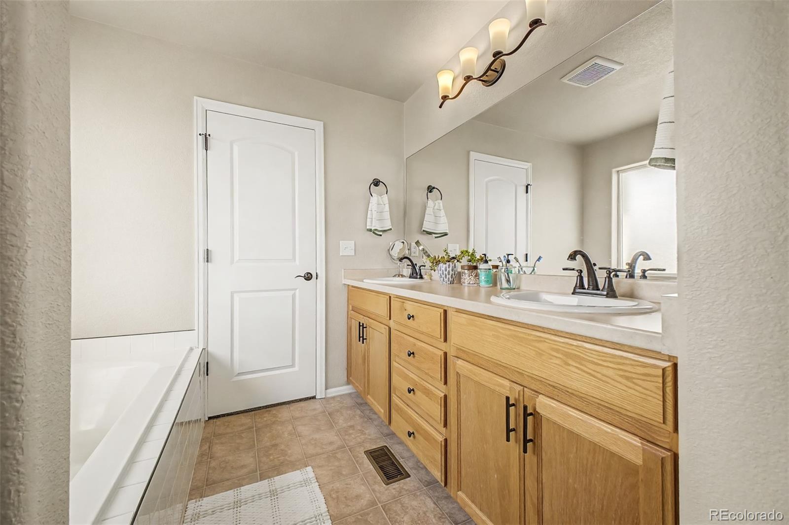 1817 106th Avenue Greeley CO 80634