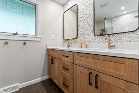 5465 W Ontario Avenue Littleton CO 80128
