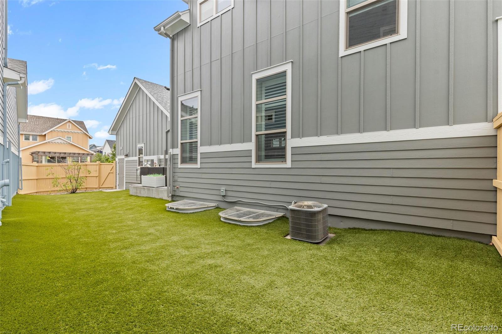 9442 E 53rd Avenue Denver CO 80238