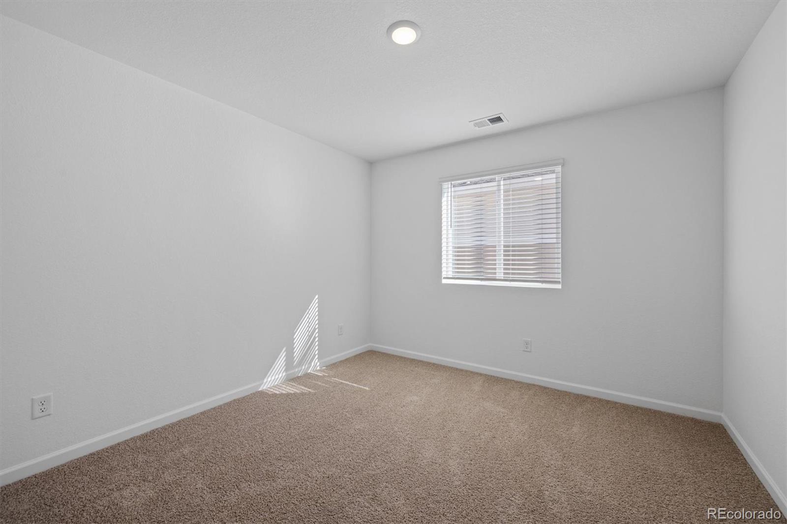 45929 Gentry Avenue Bennett CO 80102
