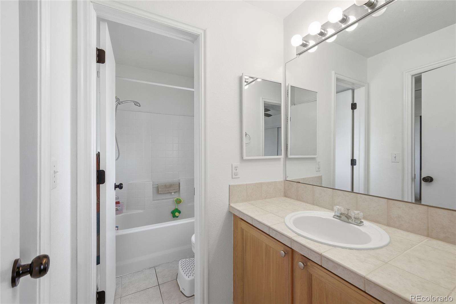 5323 S Malta Way Centennial CO 80015