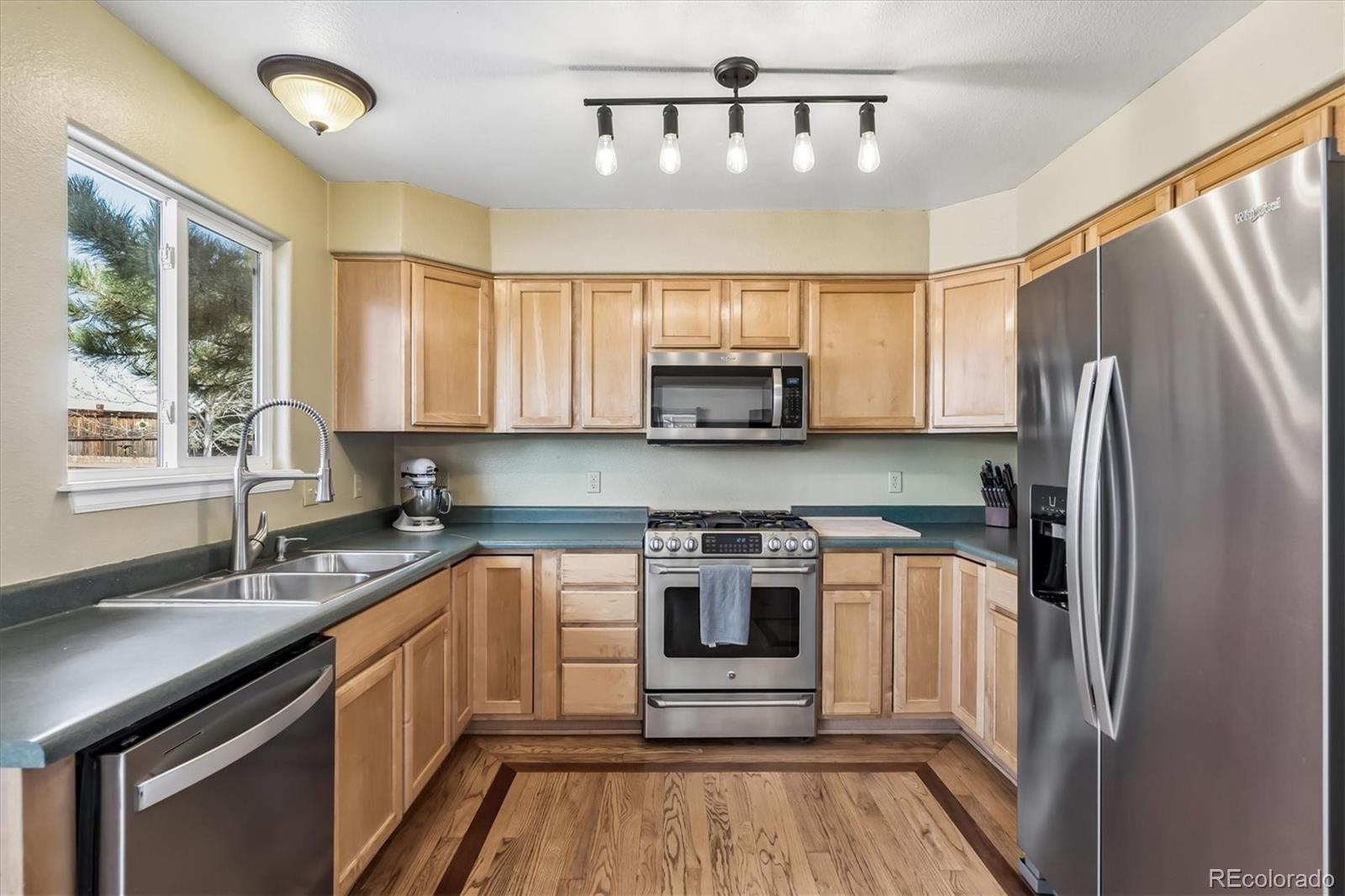 941 Sundown Drive Castle Rock CO 80104