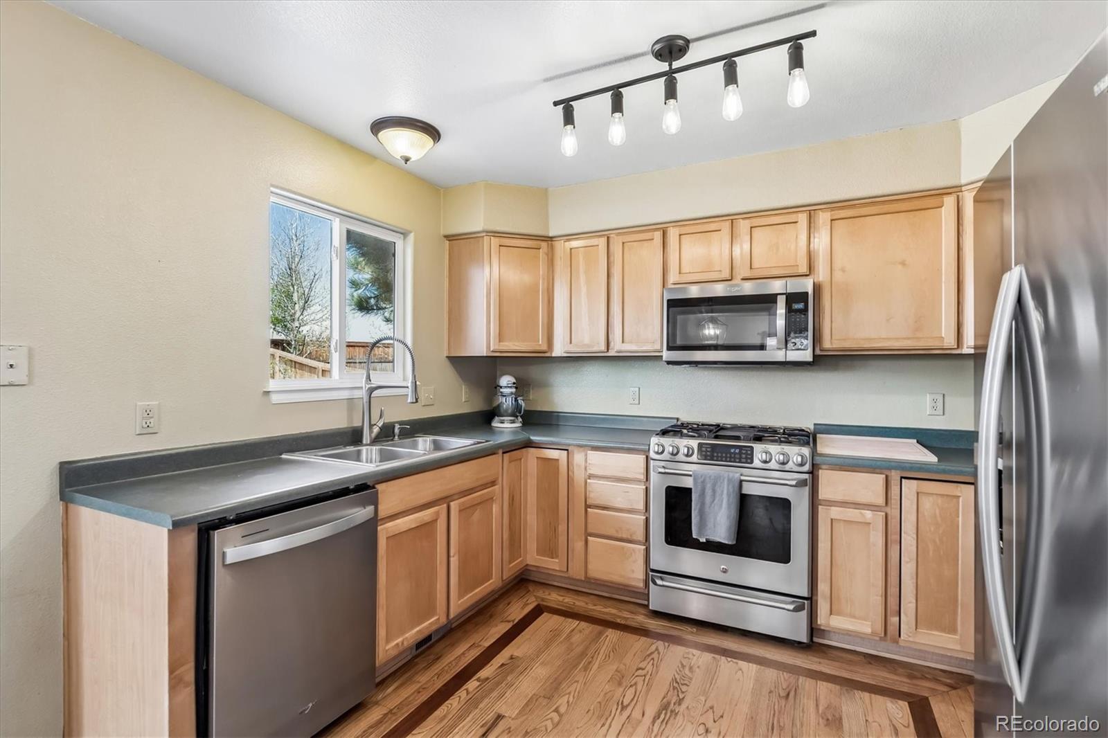 941 Sundown Drive Castle Rock CO 80104