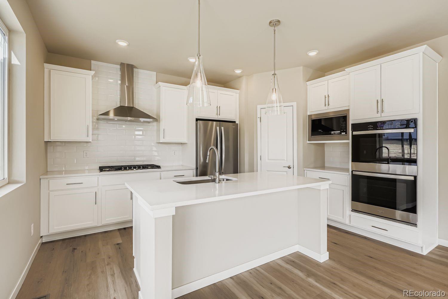 13767 Daffodil Way Parker CO 80134