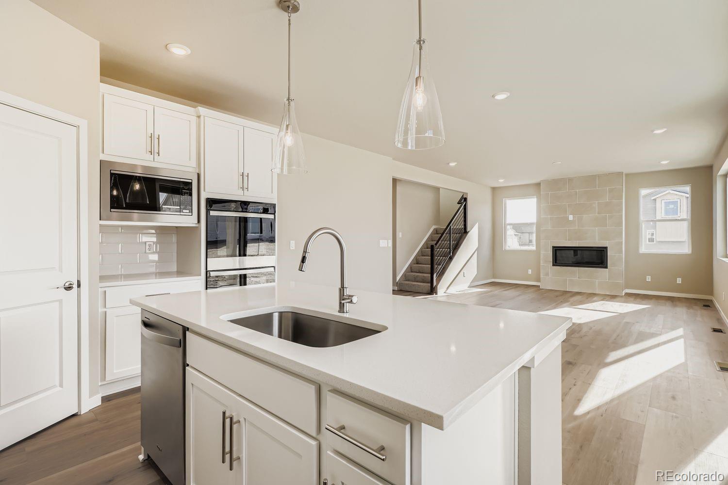 13767 Daffodil Way Parker CO 80134