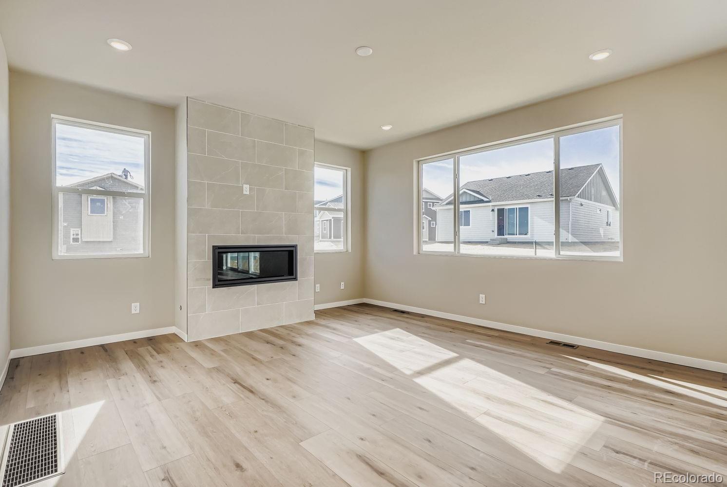 13767 Daffodil Way Parker CO 80134