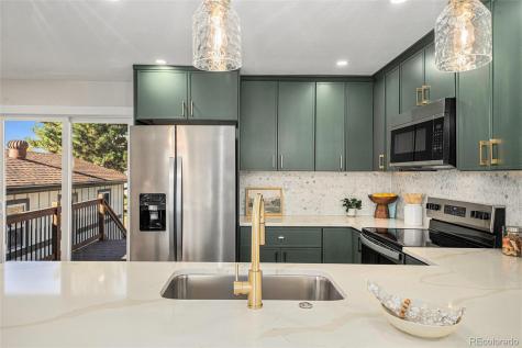7561 Johnson Street Arvada CO 80005