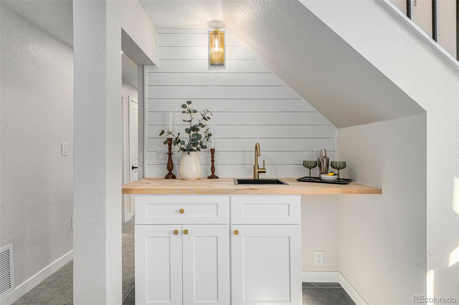 7561 Johnson Street Arvada CO 80005