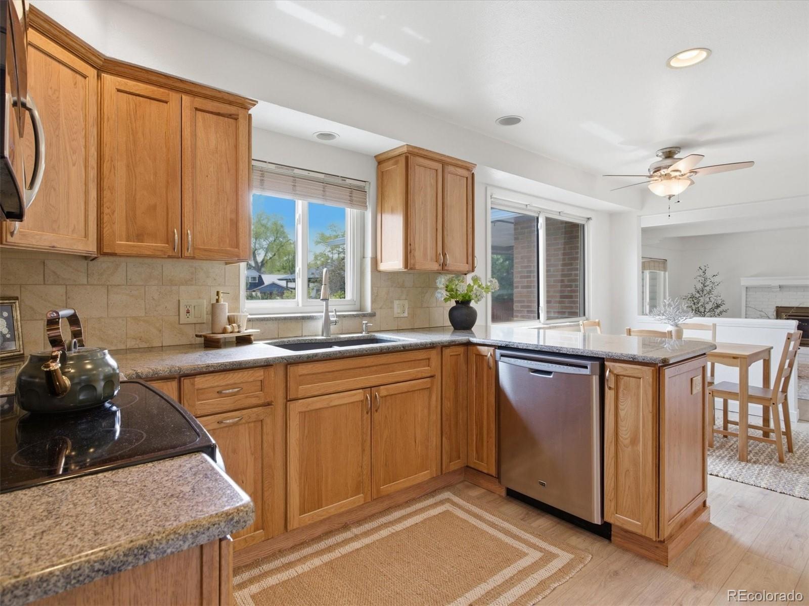 5576 W Hinsdale Place Littleton CO 80128