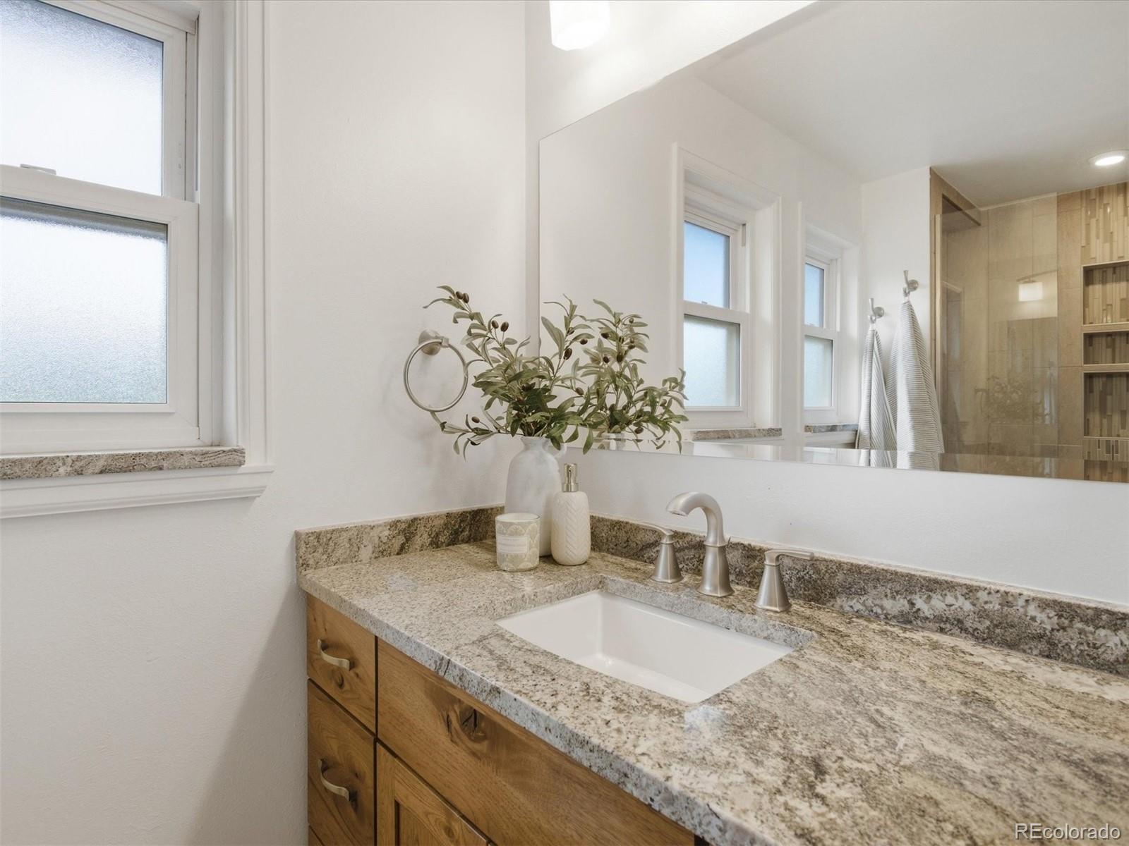 5576 W Hinsdale Place Littleton CO 80128