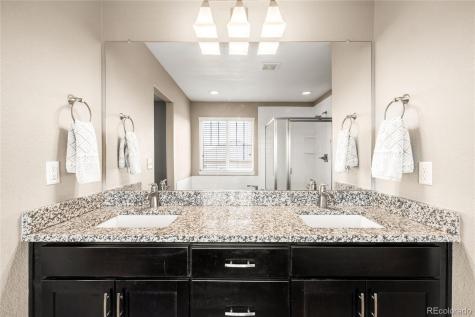 111 S Jackson Gap Way Aurora CO 80018