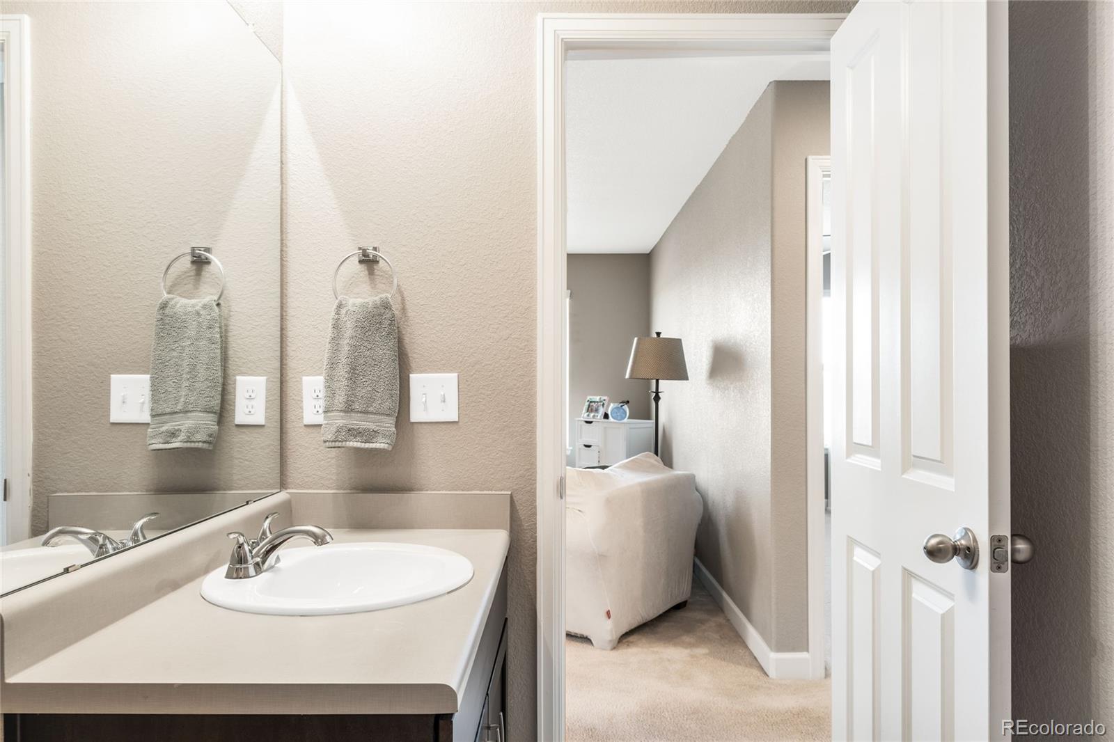111 S Jackson Gap Way Aurora CO 80018