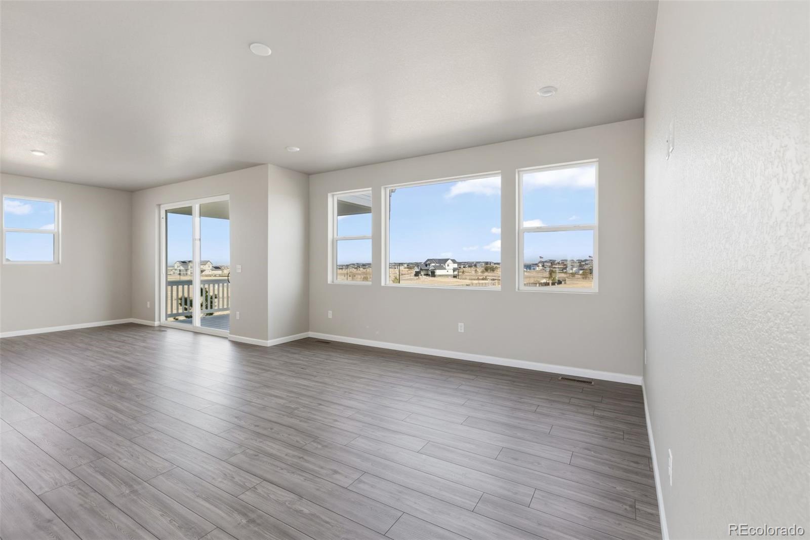 24317 E River Front Drive Aurora CO 80019