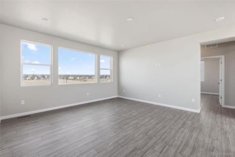24317 E River Front Drive Aurora CO 80019