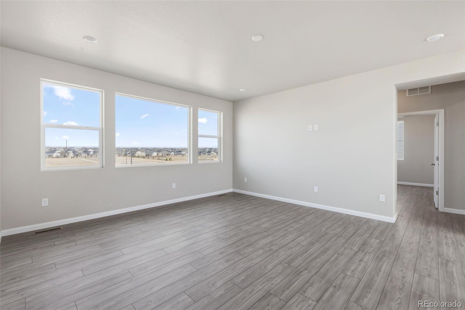 24317 E River Front Drive Aurora CO 80019
