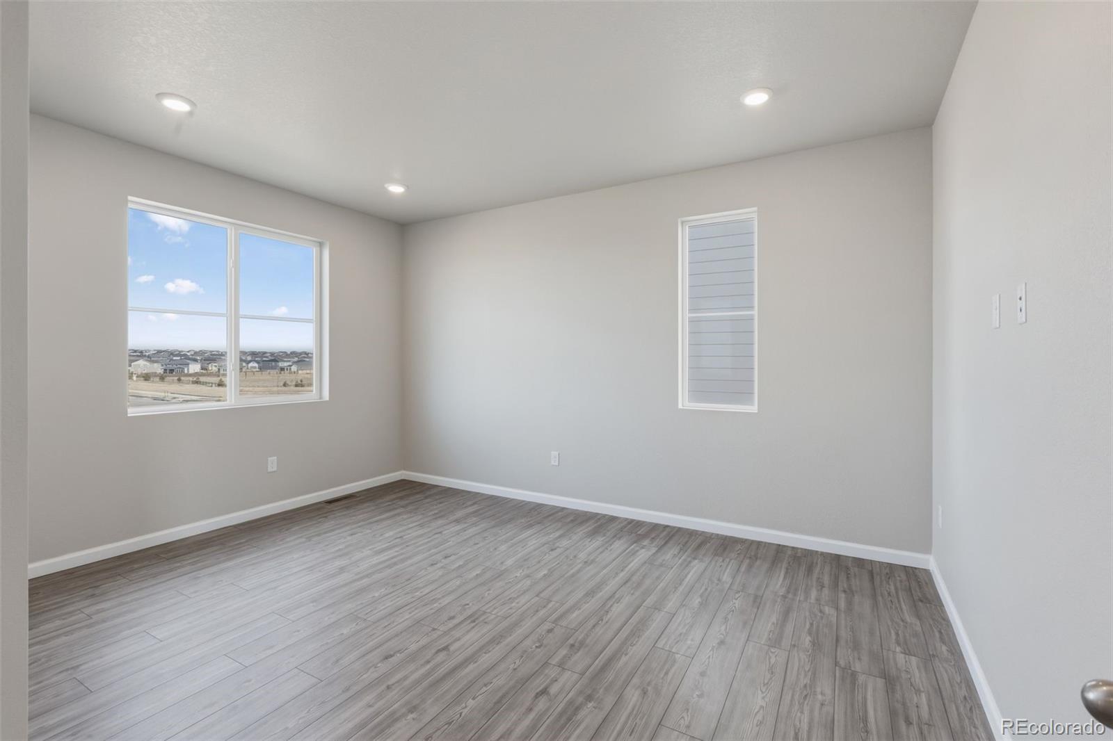24317 E River Front Drive Aurora CO 80019
