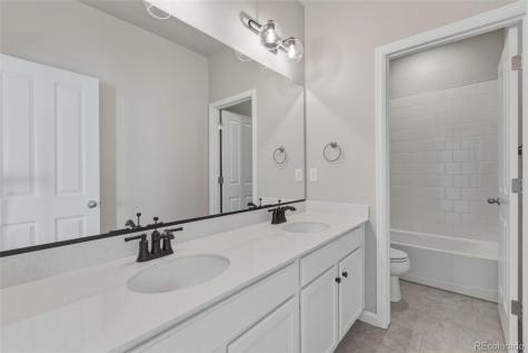 24317 E River Front Drive Aurora CO 80019