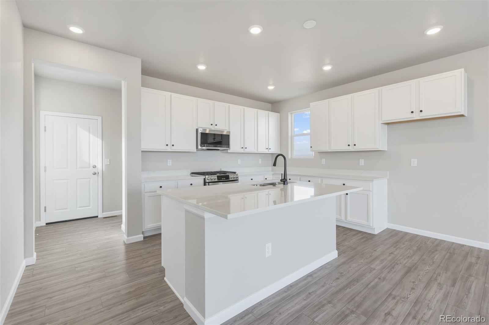 24317 E River Front Drive Aurora CO 80019