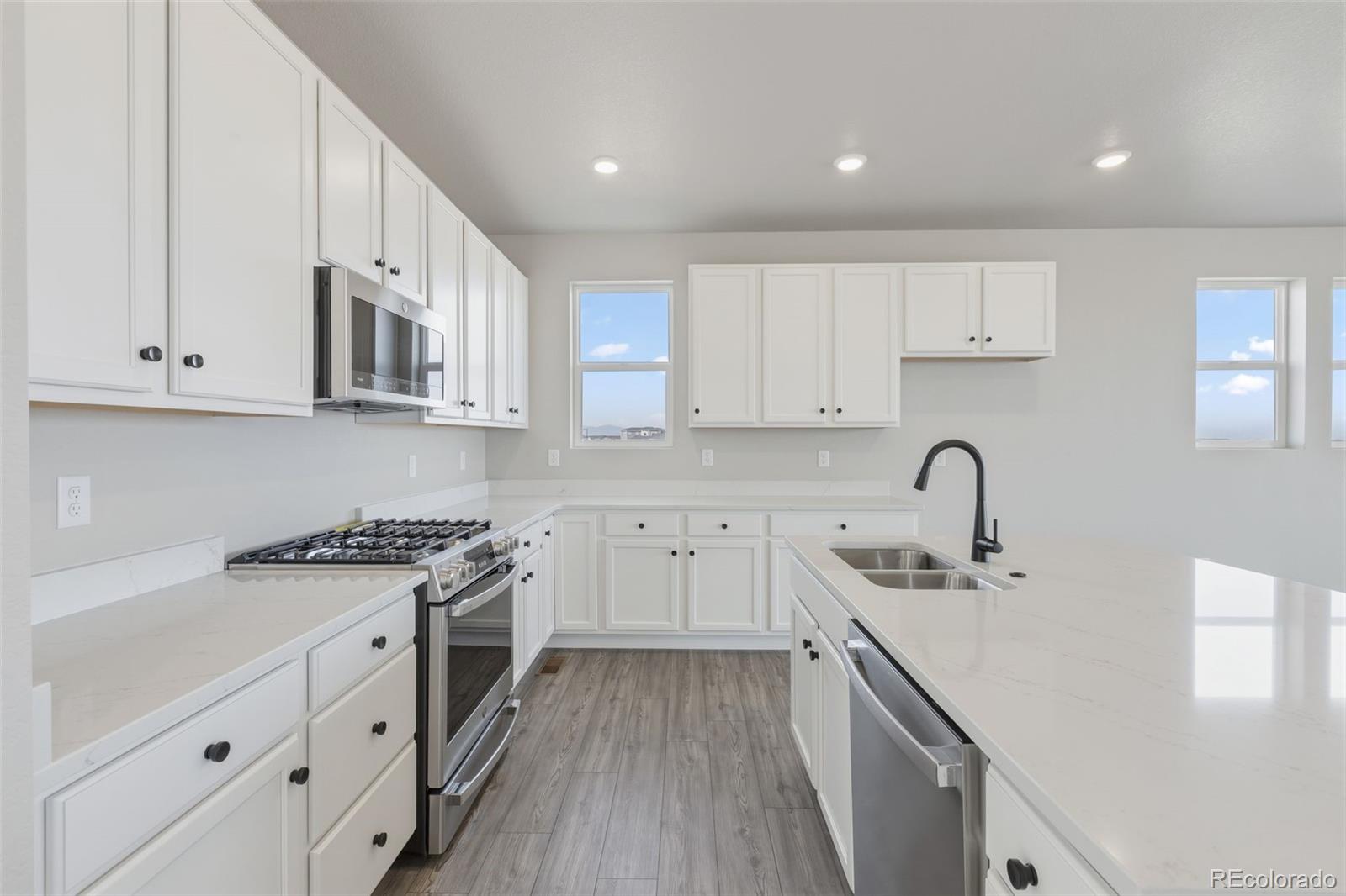 24317 E River Front Drive Aurora CO 80019