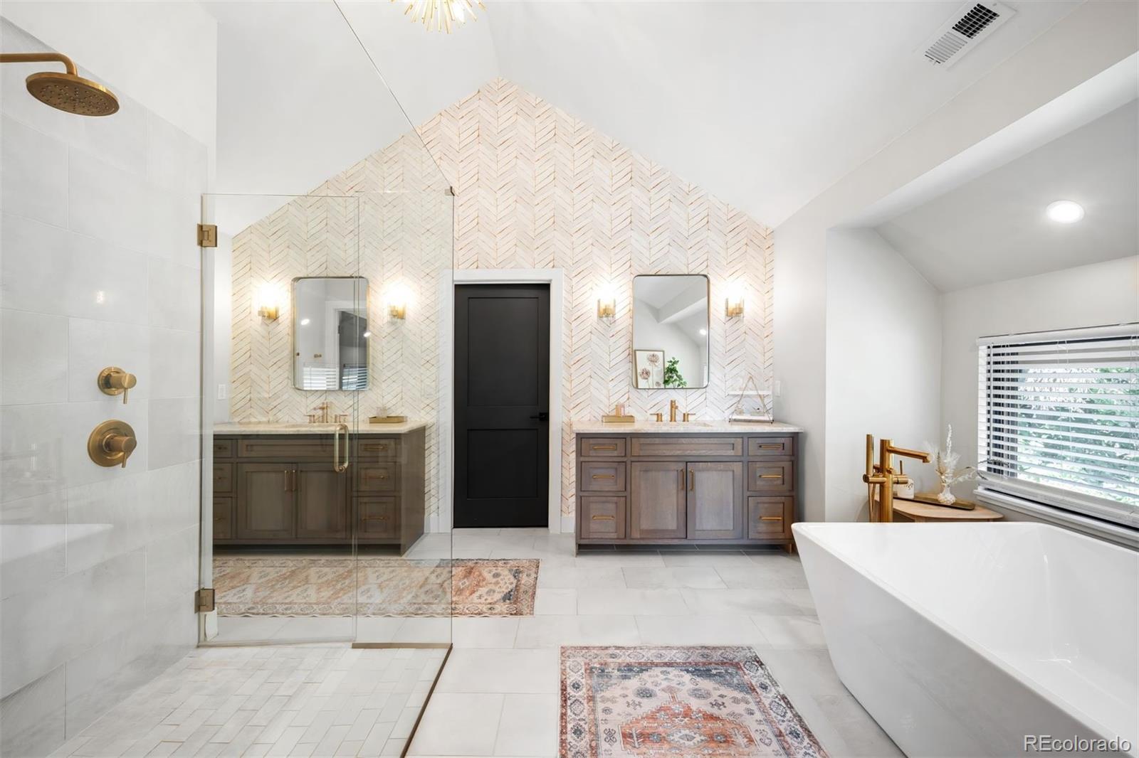 1055 S Cove Way Denver CO 80209