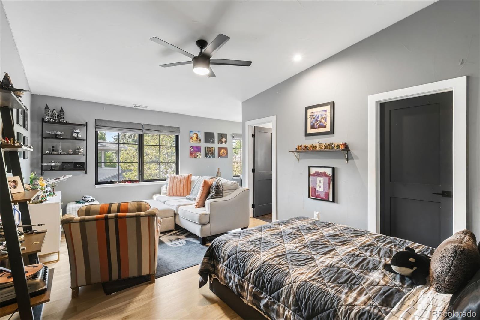 1055 S Cove Way Denver CO 80209