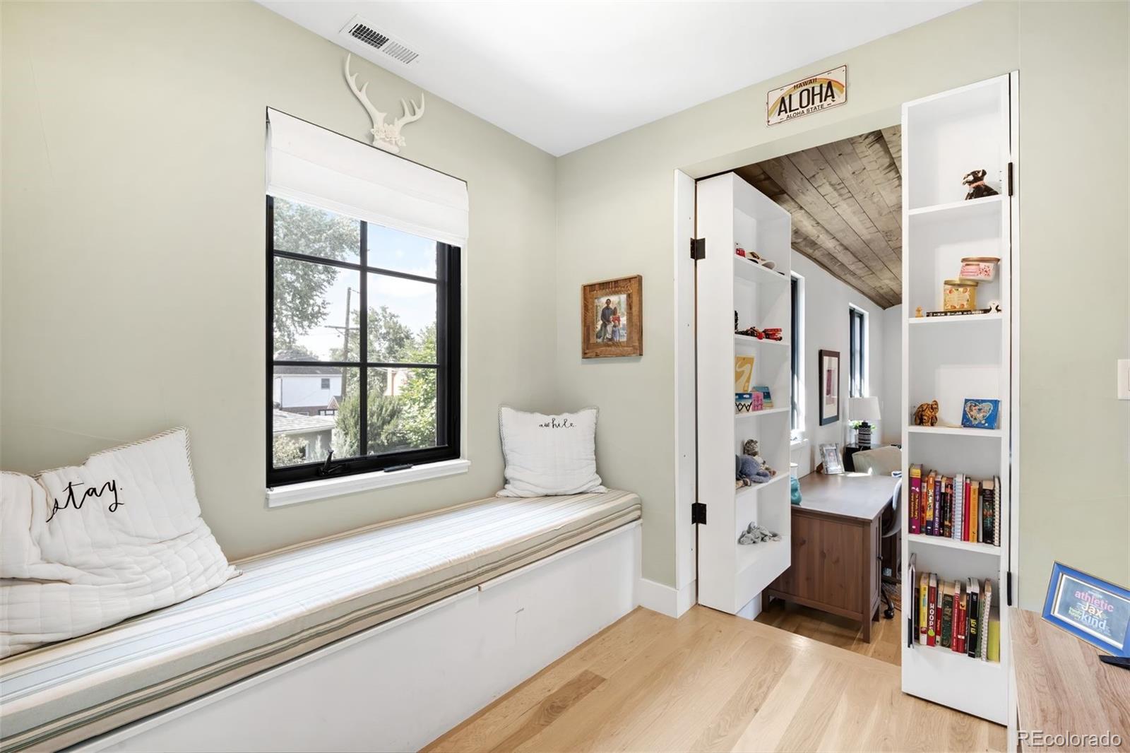 1055 S Cove Way Denver CO 80209