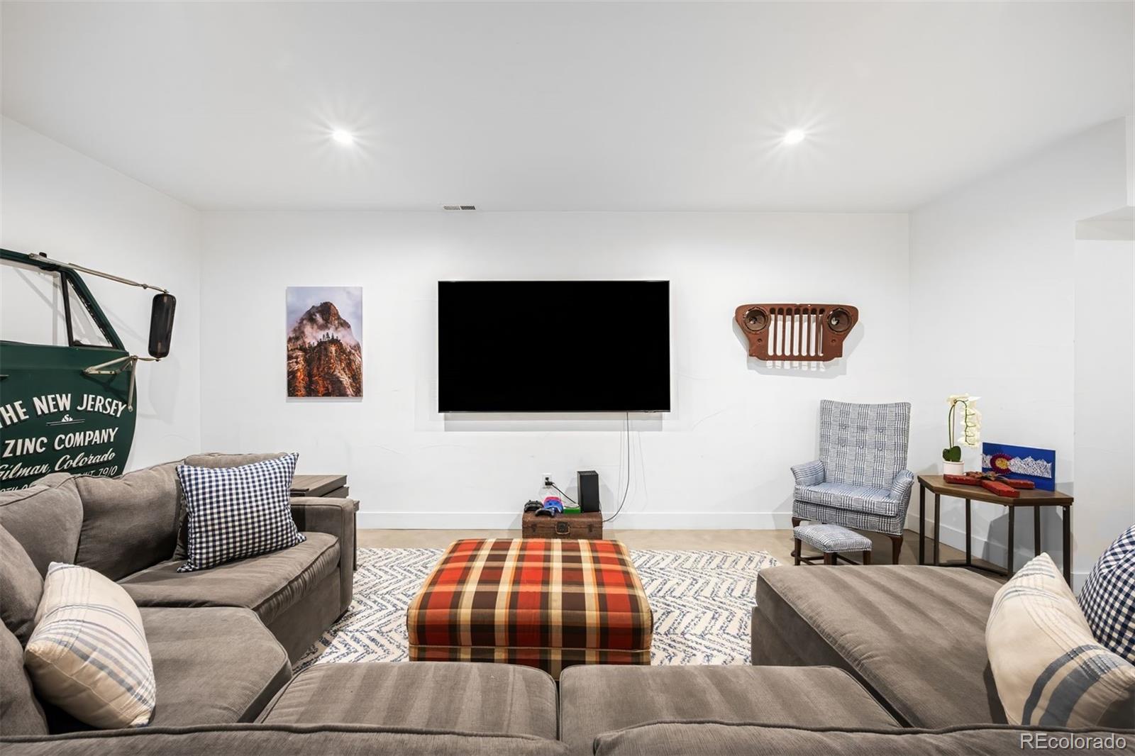 1055 S Cove Way Denver CO 80209