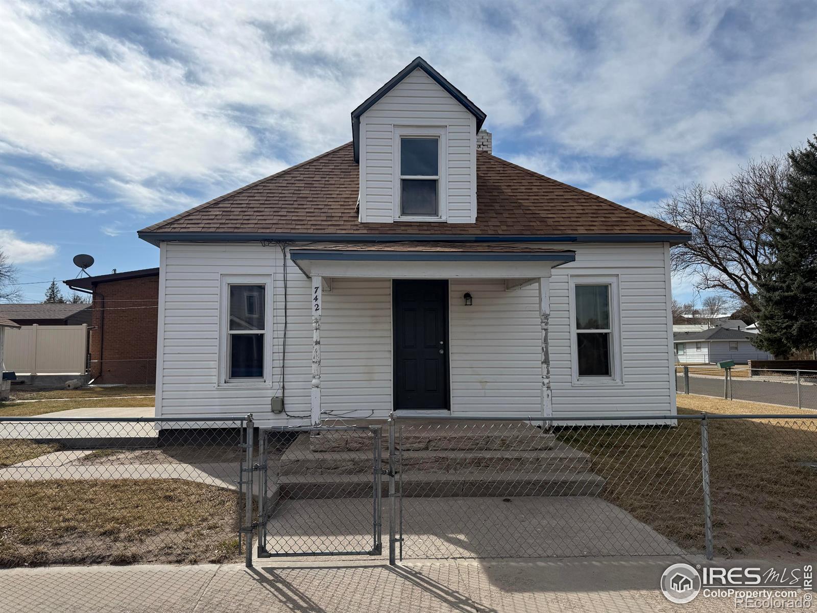 742 W 9th Street Wray CO 80758