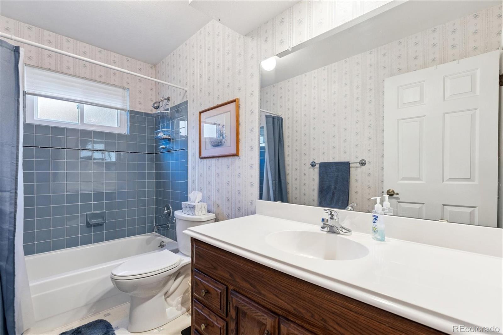 3864 E Long Place Centennial CO 80122