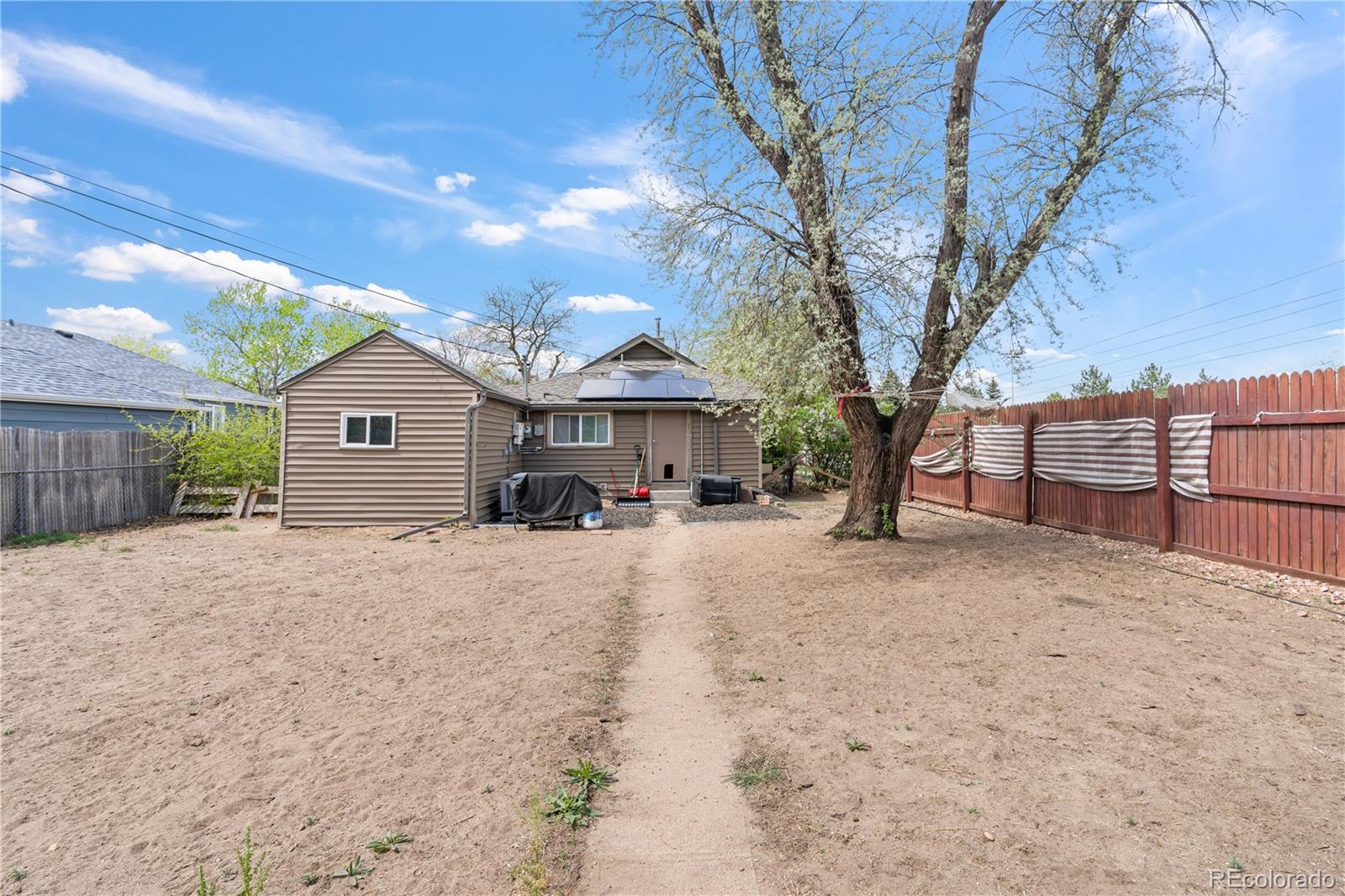 4992 Grove Street Denver CO 80221