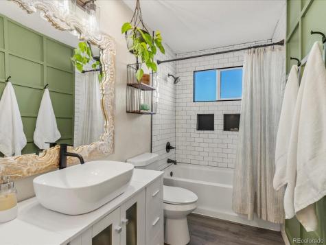 17083 E Wagon Trail Parkway Aurora CO 80015