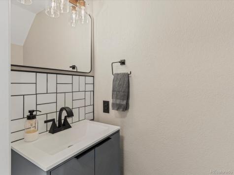 17083 E Wagon Trail Parkway Aurora CO 80015