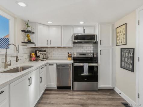 17083 E Wagon Trail Parkway Aurora CO 80015