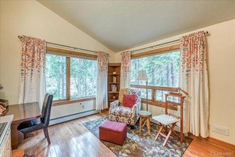 0453 Cr 672 Breckenridge CO 80424