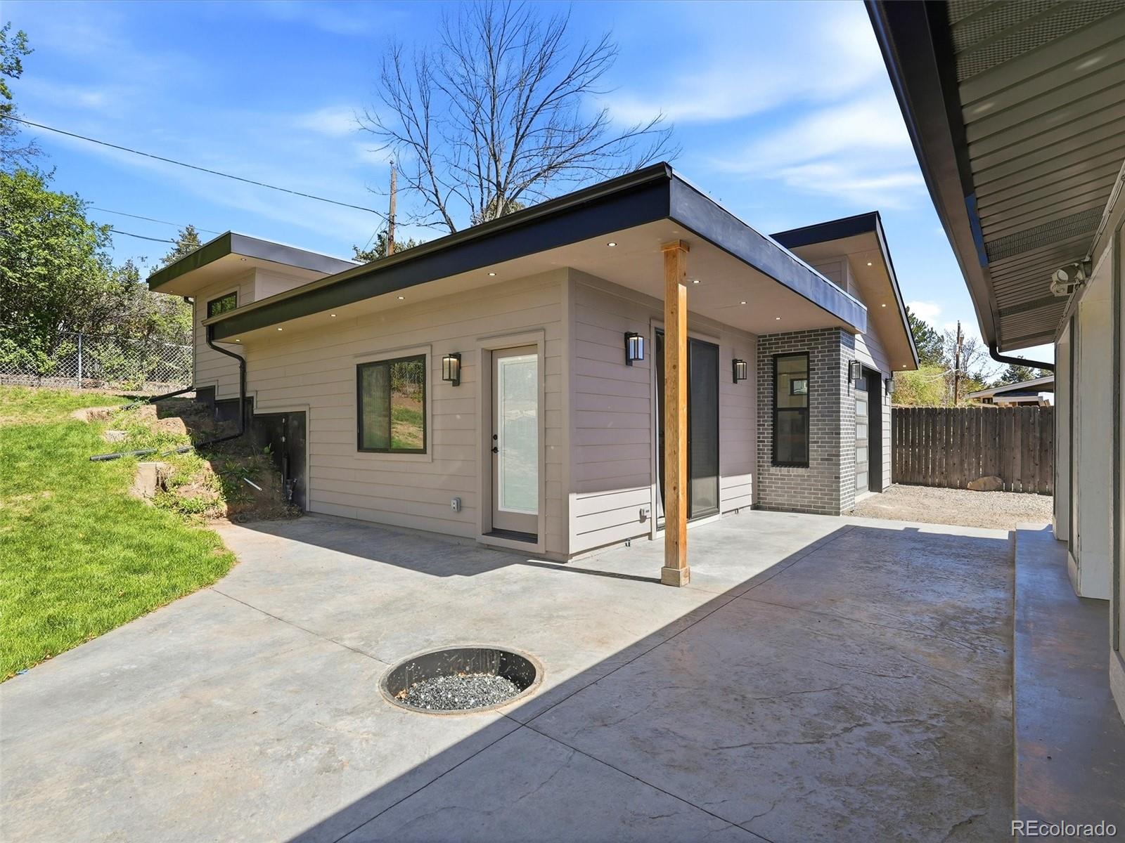 2758 S Ingalls Way Denver CO 80227