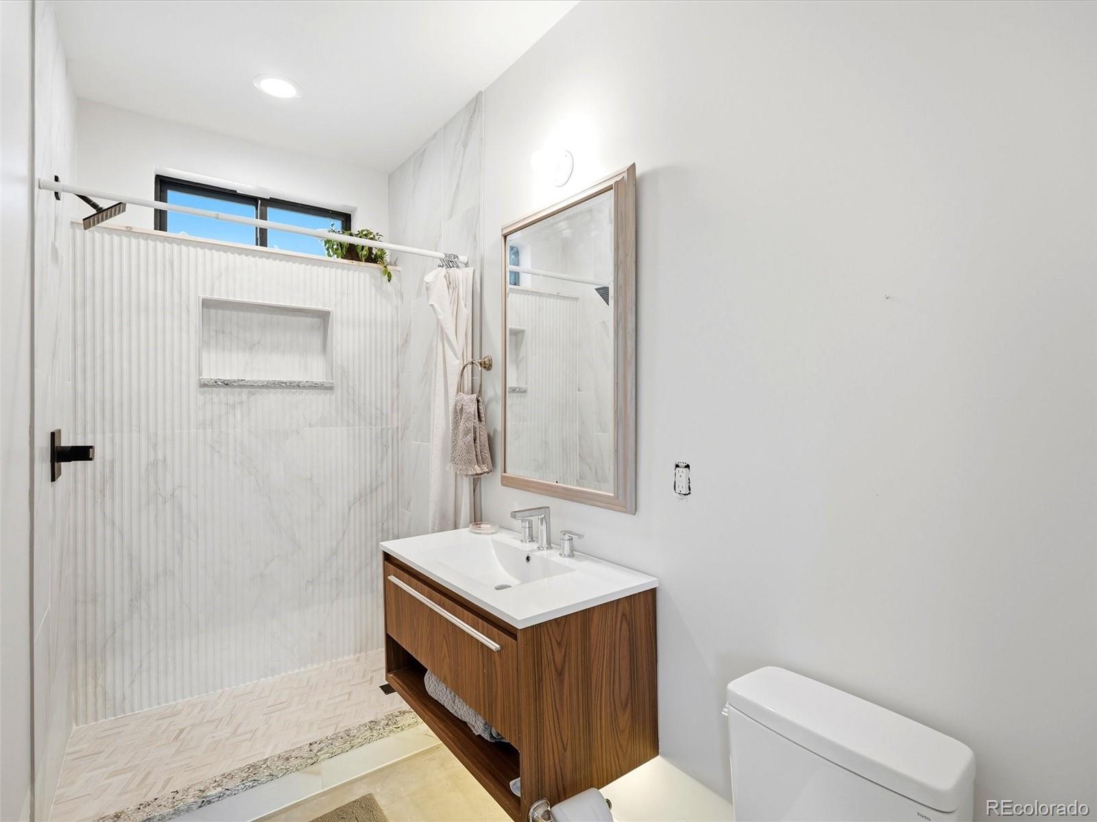 2758 S Ingalls Way Denver CO 80227