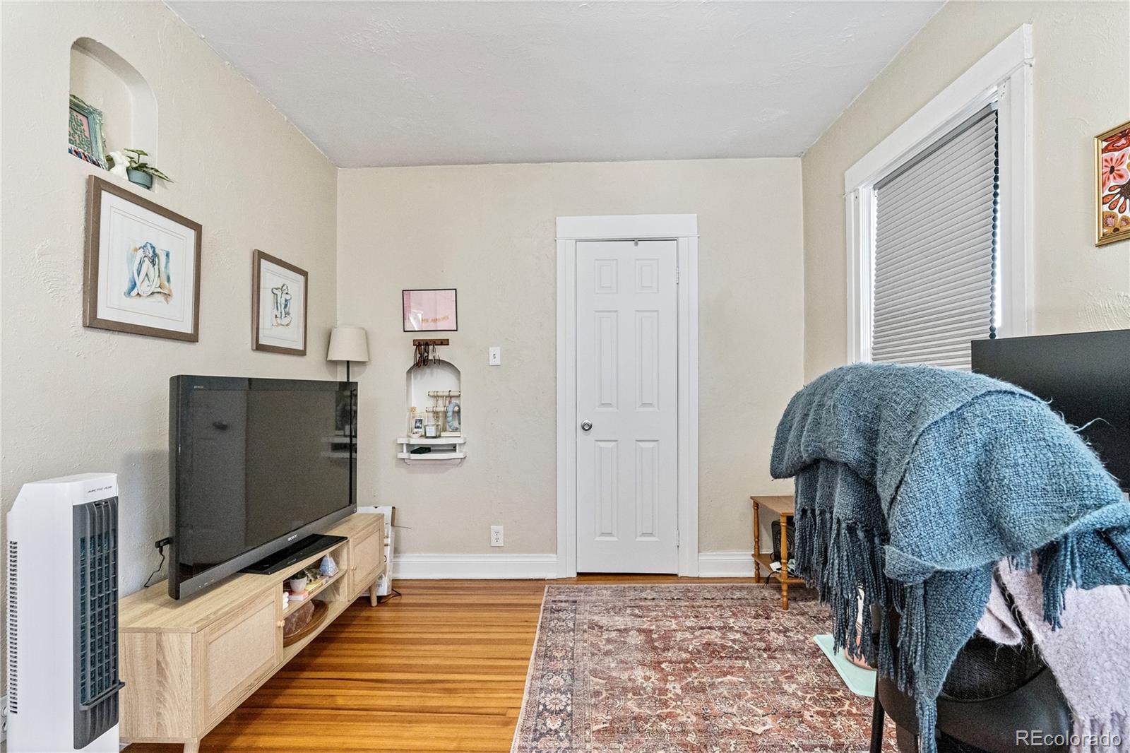 478 N Logan Street Denver CO 80203
