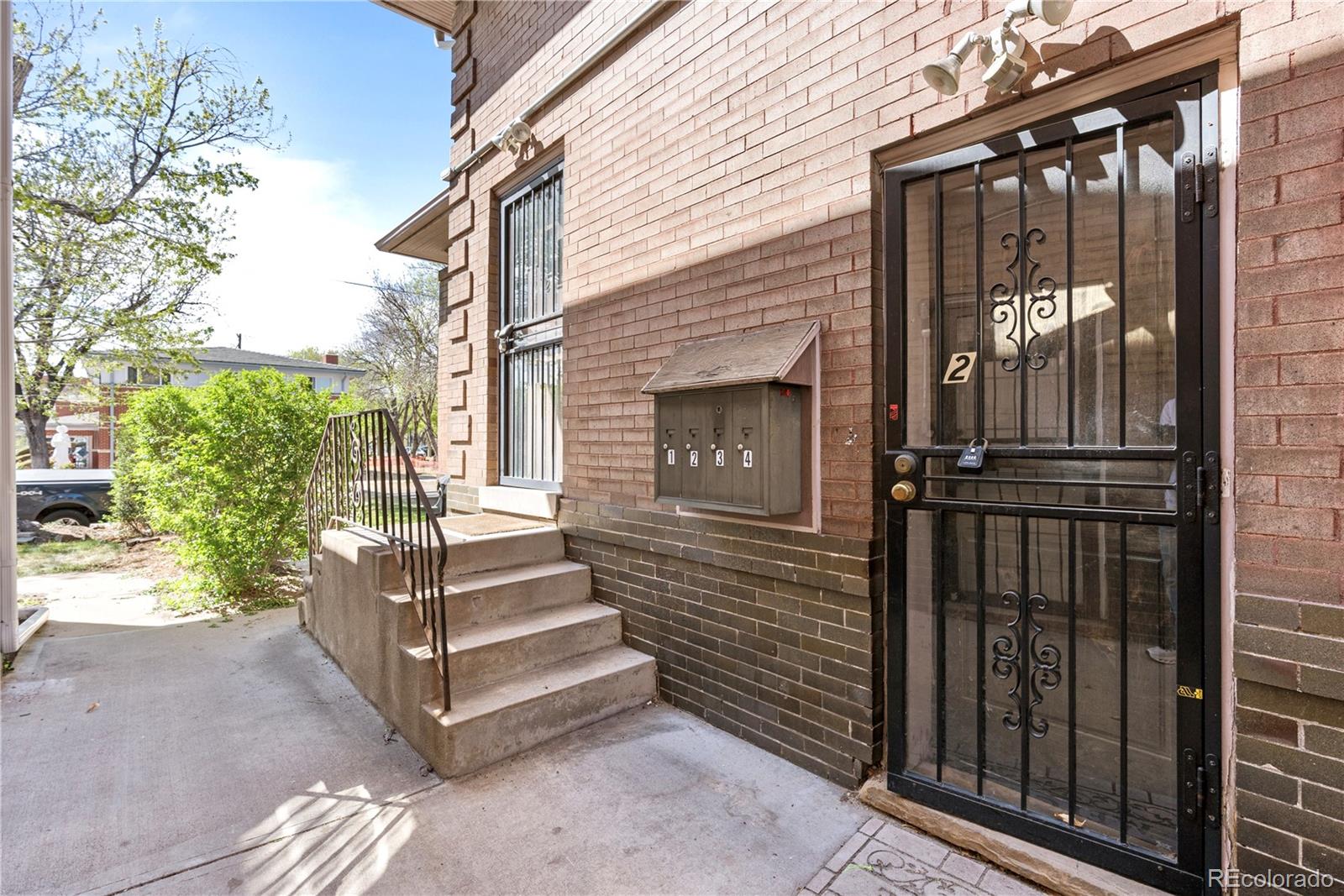 478 N Logan Street Denver CO 80203