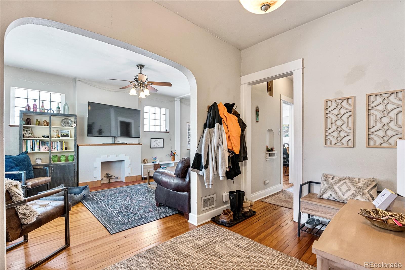 478 N Logan Street Denver CO 80203