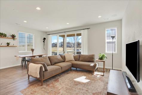 4683 S Nepal Way Aurora CO 80015