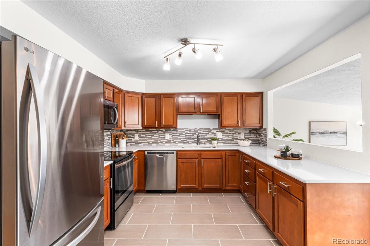6764 Newland Street Arvada CO 80003